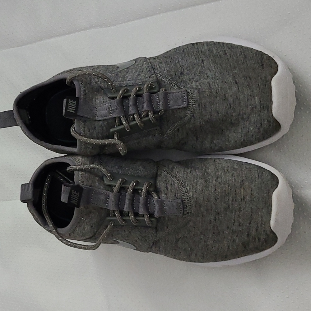 NIKE WOMEN'S JUVENATE TECH PACK 'TUMBLED GREY'
